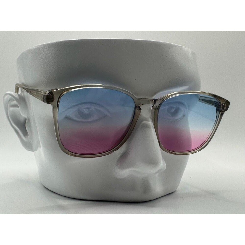 True Vintage Sunglasses | NOS | Square Plastic Style Hollywood Walk Of Fame #778